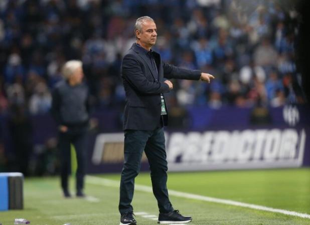 کارتال با سوت پایان بازی امشب پرسپولیس تهران را ترک می کند
