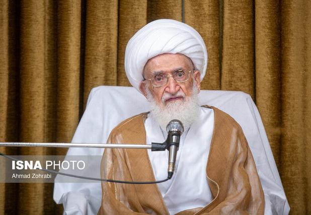 پیام آیت‌الله نوری همدانی به هفدهمین دوره مسابقات قرآنی «مُدْهَامَّتَان»