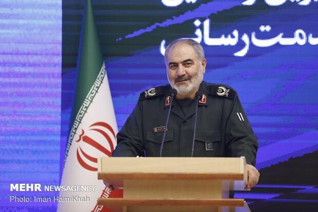 امروز دانشگاه ما خط مقدم منطقه نبرد با استکبار جهانی است