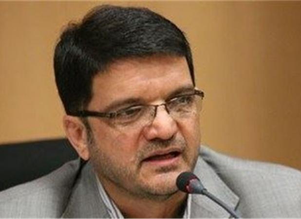 مفتح:احتمال کاهش نرخ دلار بالاست/ افزایش دلار اقتصادی نیست