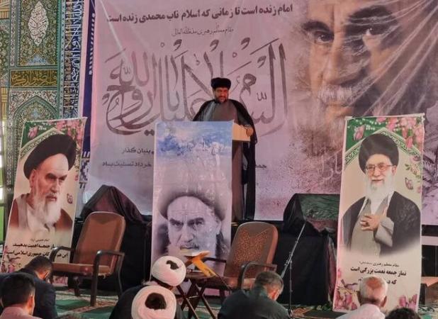 اندیشه‌ها و اهداف امام راحل برای نسل جوان تبیین شود