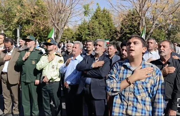 حضور مردم فاطمی گرمسار در راهپیمایی ۱۳ آبان