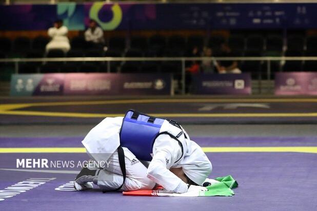 ساینا کریمی: خوشحالم با مدال طلا توانستم دل مردم ایران را شاد کنم