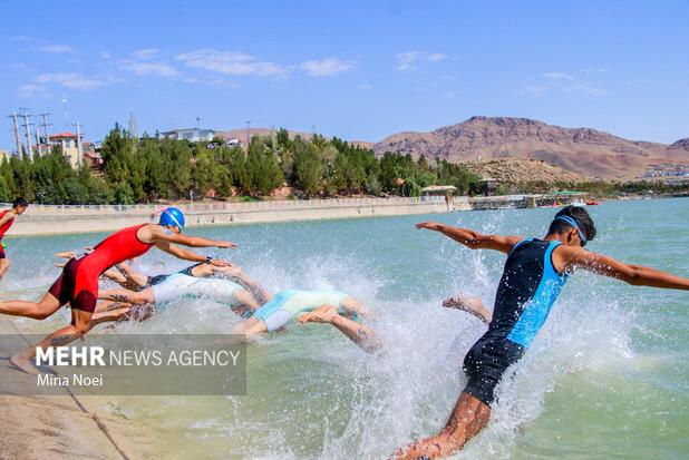 حججی: تجهیزات حرف اول‌ را در ترای‌اتلون می‌زند؛انحصار باید از بین برود