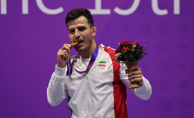 قهرمان ووشو بازی‌های آسیایی: اهتزاز پرچم ایران غرورآفرین است