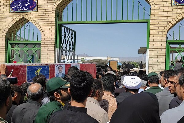 برگزاری مراسم باشکوه تشییع و خاکسپاری شهید بسیجی زاهدان