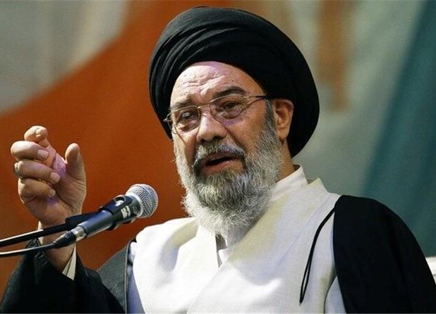 صلح به معنای همراهی یا بیعت با دشمن نیست/ آب مسئله اصلی اصفهان است