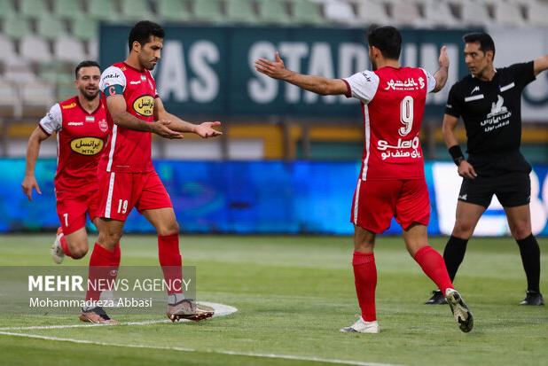 مشکل دسته جمعی رختکن پرسپولیس برای بازی با استقلال
