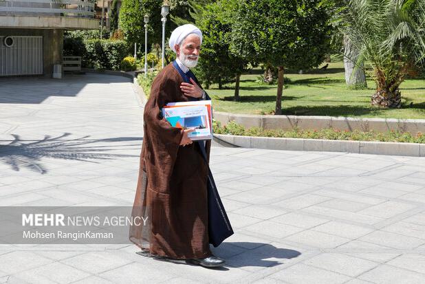 انصاری: دادگاه تجدید نظر، حکم جدیدی در پرونده کرسنت صادر نکرده است