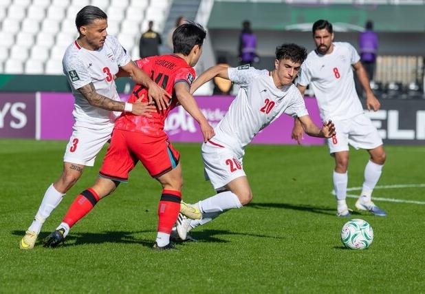 هفته دوم جام ملت‌های آسیا به کام آسیای شرقی