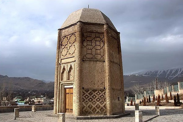 ۱۶۰ اثر تاریخی در دماوند ثبت شده است؛برج شیخ شبلی به زودی مرمت می شود