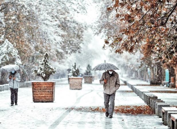 هواشناسی ایران ۱۴۰۳/۷/۷؛ بارش باران و برف در ۱۸ استان