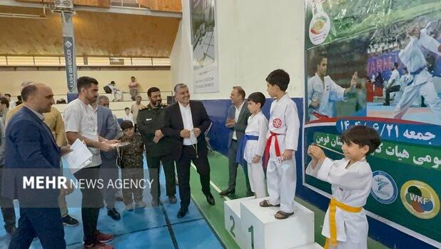 نقش ورزش در کاهش آسیب‌های اجتماعی بی بدیل است