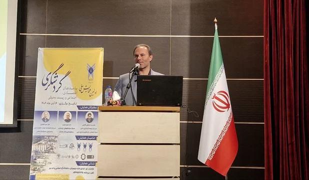 ۶۶ درصد اعضای هیأت علمی دانشگاه آزاد در حوزه علوم انسانی فعالند