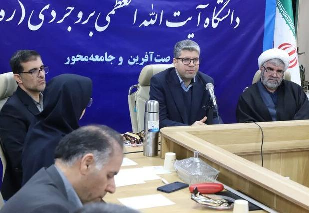 رشد چشمگیر تولید علم و قراردادهای پژوهشی در دانشگاه آیت‌الله‌ بروجردی