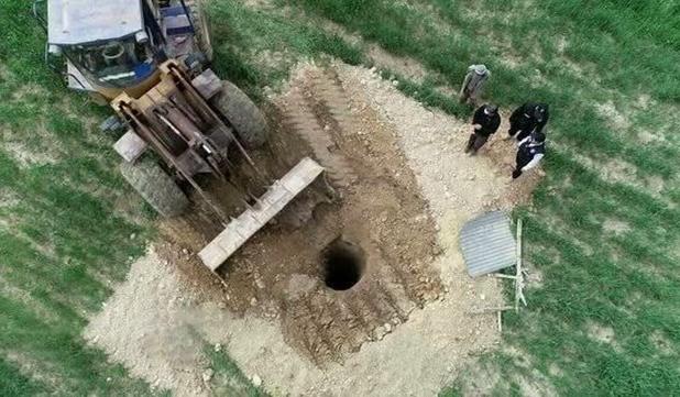 معاون وزیر کشاورزی: حدود ۶۰۰ هزار چاه غیرمجاز در کشور وجود دارد