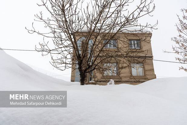 بارش سنگین برف در کوهرنگ