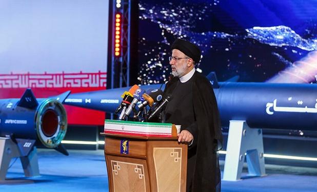 قدرت نظامی و موشکی توان بازدارندگی ایجاد می‌کند
