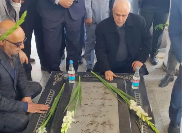 معاون رئیس جمهور وارد زاهدان شد