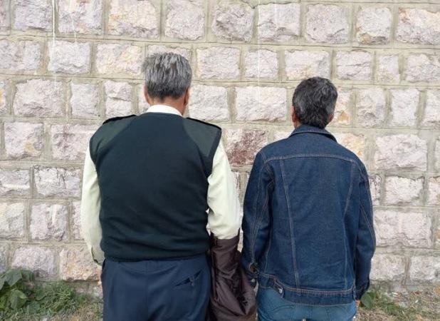 ۲ اخاذ مامورنما در کامیاران دستگیر شدند