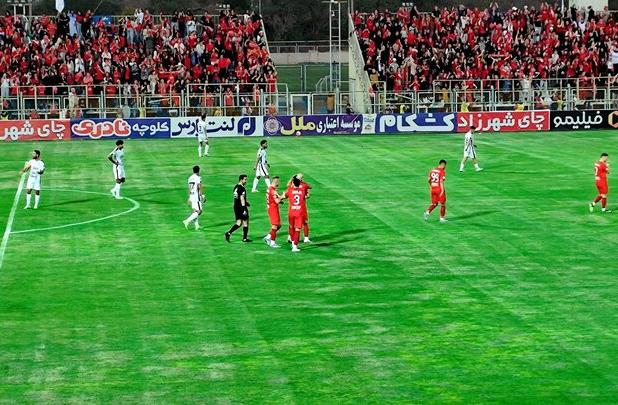 محرومیت یک جلسه ای هواداران تراکتور تایید شد