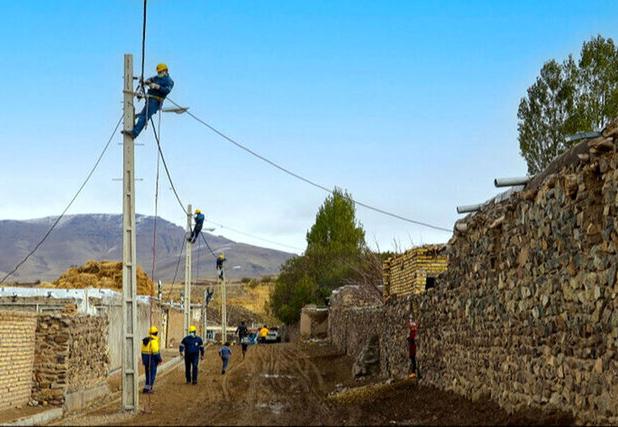 تقی زاده: ۸۰۰ خاموشی معابر بوکان تا فردا سه شنبه رفع می‌شود