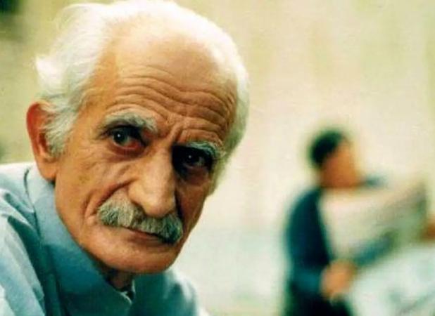 چهره کیومرث ملک‌مطیعی در ۴۱ سالگی در کنار رضا بیک‌ایمانوردی