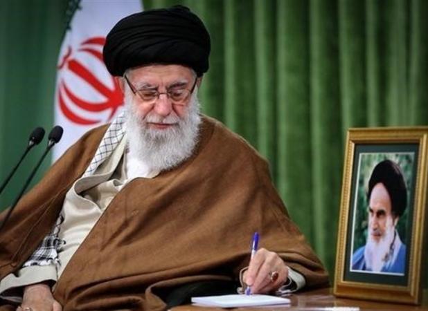 استفتاء از امام خامنه‌ای درباره تصرفات مالی تازه بالغ