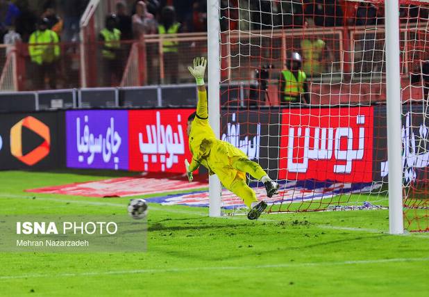 پرسپولیس هدیه استقلال را باز می‌کند؟