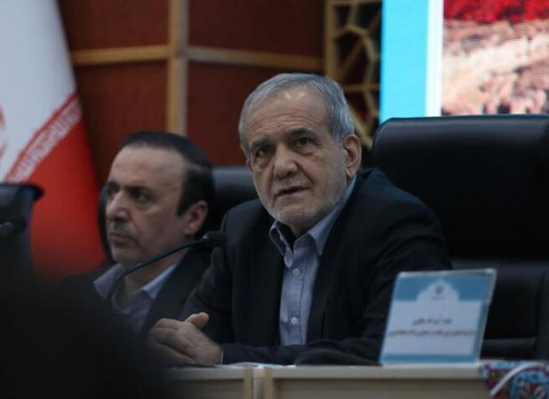 پزشکیان: اصلاح فرهنگ خدمتگزاری و نگاه بلندمدت در توسعه ضرورت دارد