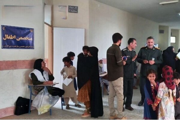 ۶ هزار ویزیت رایگان در بیمارستان صحرایی نیروی زمینی سپاه در زهک