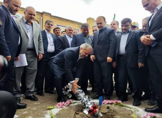 کلنگ‌زنی ۲ مدرسه در منطقه مهربان آذربایجان شرقی
