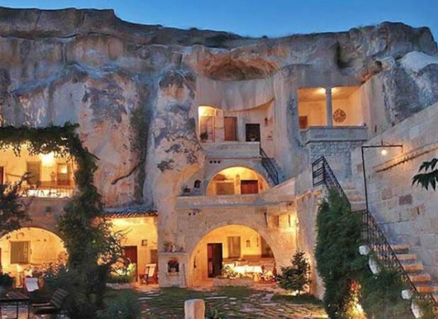 روستای کندوان الگوی موفقی از تعامل انسان با طبیعت وحفظ معماری بومی است