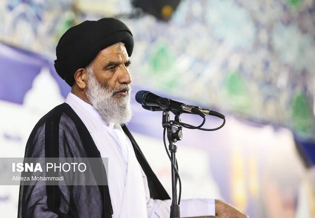 امام‌جمعه اهواز: نیروهای مسلح باید آماده و هوشیار باشند