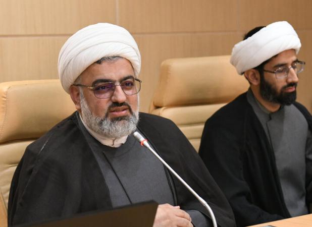 دعوت مدیرکل تبلیغات اسلامی فارس از مردم برای حضور در اعتکاف رجبیه