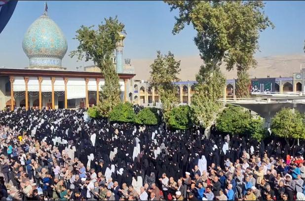 اقامه نماز باران در حرم شاهچراغ(ع)