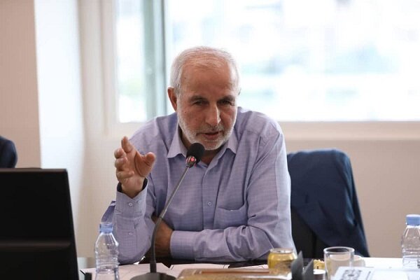 کوچکی نژاد: تغییر ساعت رسمی کشور راهکاری مؤثر برای مدیریت مصرف برق است
