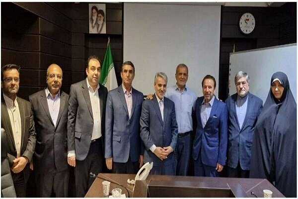 آقازاده مسوول هماهنگی حزب اعتدال و توسعه با ستاد پزشکیان شد