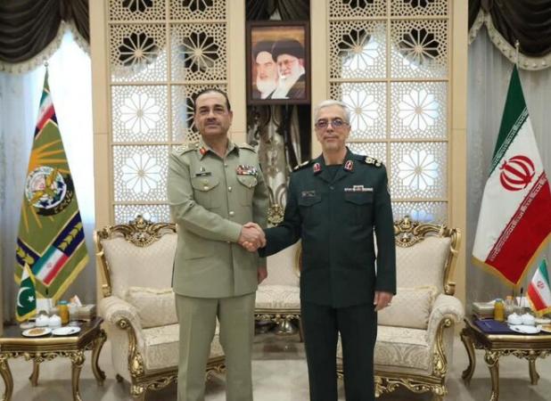 عزم ایران و پاکستان برای از بین بردن تروریسم در دوسوی مرزها