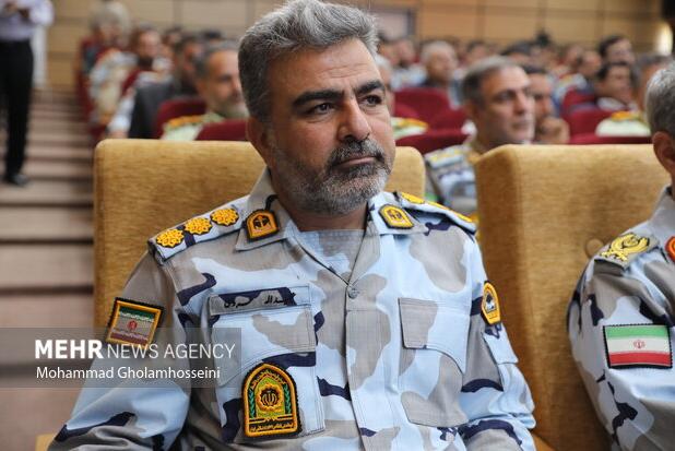 محموله لوازم آرایشی قاچاق در آب‌های استان بوشهر کشف شد