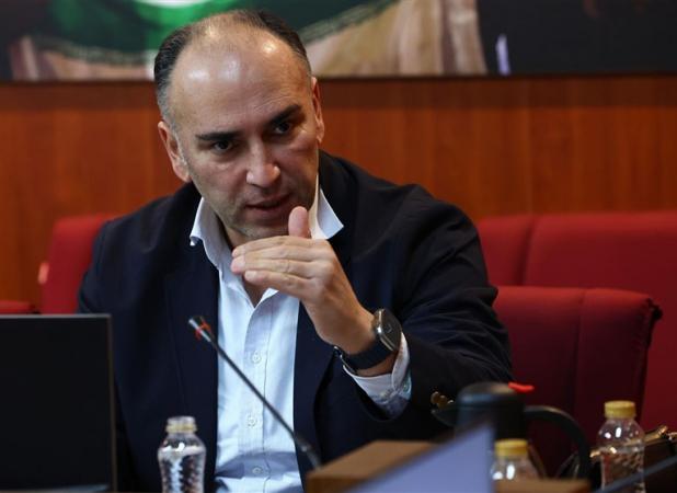 رضوانی: حضورم در هیئت رئیسه فدراسیون جهانی روند ۱۵ ساله داشت