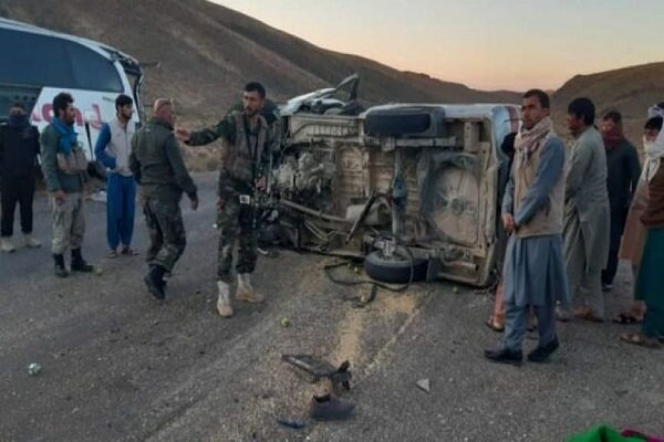 ۱۱ کشته و ۱ زخمی در تصادف مرگبار جاده‌ای افغانستان