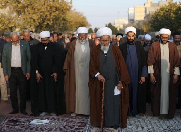 آغاز اقامه نماز طلب باران در مشهد