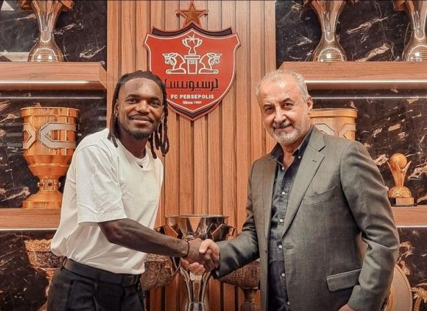 رضایتنامه بیفوما، مالک پرسپولیس را عصبانی کرد