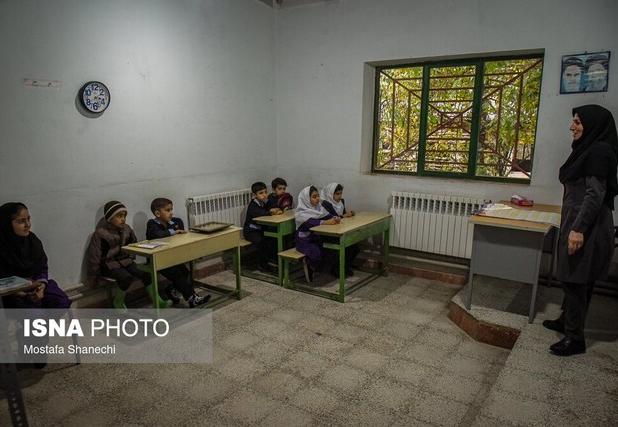 تسریع در روند استانداردسازی فضاهای آموزشی در خدابنده