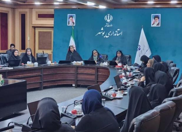 وزیر راه و شهرسازی: زنان ایران همواره در خط مقدم ایستادگی بوده‌اند
