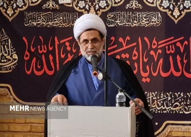 طرح «بصیرت عاشورایی» با حضور ۲۵ مبلغ در ۷۲ بقعه استان سمنان آغاز شد