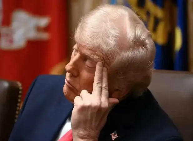 سی‌ان‌ان: ترامپ در حال بررسی حمله‌ای گسترده به ایران است