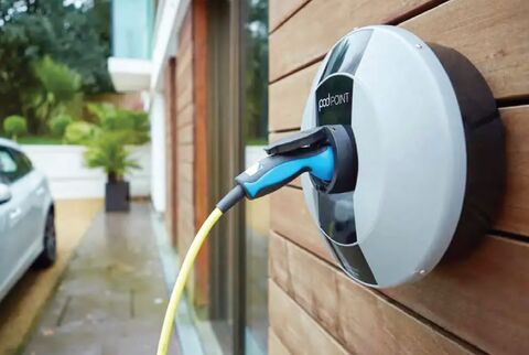 قبض برق نجومی در صورت شارژ خودروهای برقی در منزل!