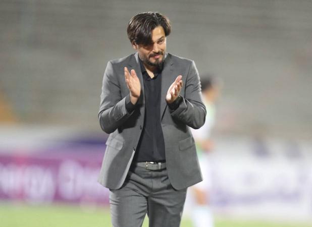 سرمربی جنجالی با لُر آرنا وداع کرد
